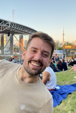 Spanish Language Tutor Adrián from Toronto, ON