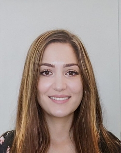 English Language Tutor Solmaz from Ottawa, ON