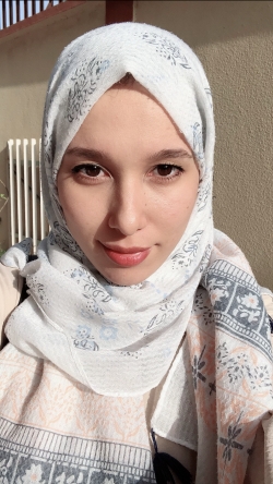 English Language Tutor Fatima Zohra from Algiers, Algeria