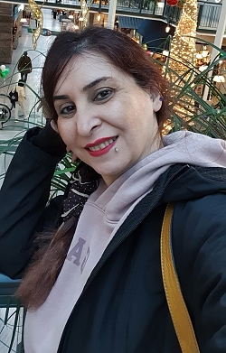 Persian Language Tutor Behnaz from Vancouver, BC