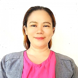 Philosophy, Sociology, Humanities and Essay Writing Tutor Fredelyn from Tagbina, Philippines